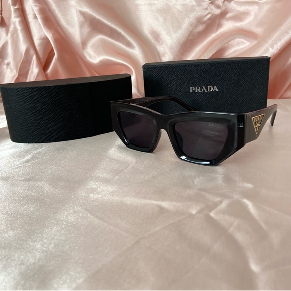 Prada sunglasses womens with case cat eye chunky large frames - Picture 1 of 5